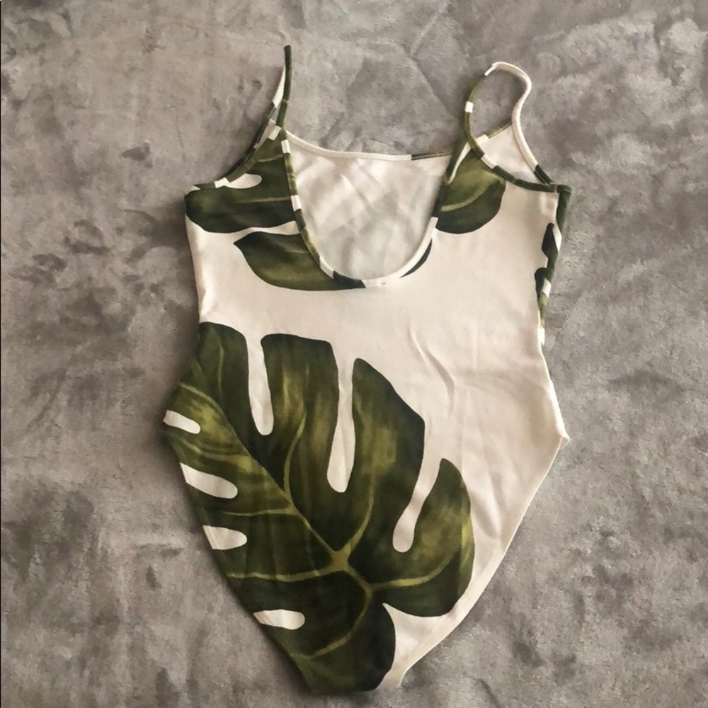 Body suit - Picture 2 of 3